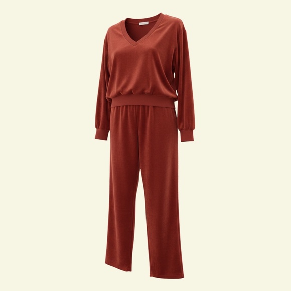 Suzie Kondi Loungewear Set, Size Medium - Picture 1 of 10